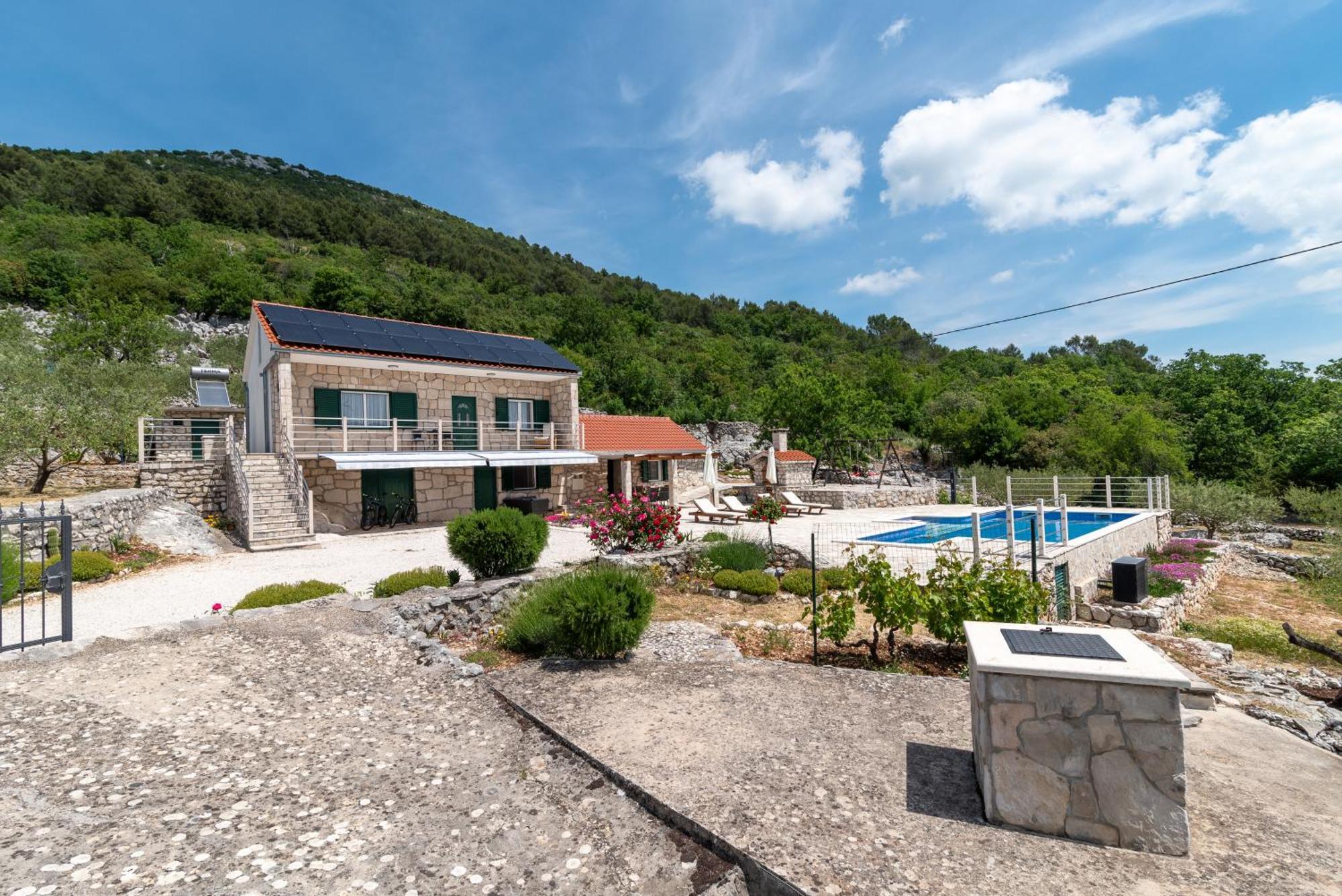 Villa Zuza Bristivica Екстериор снимка
