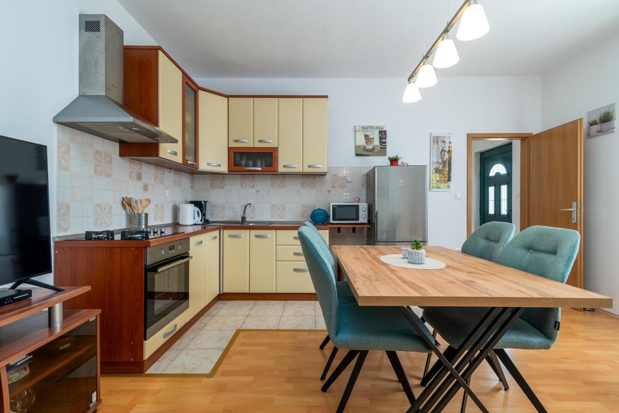 Villa Zuza Bristivica Екстериор снимка