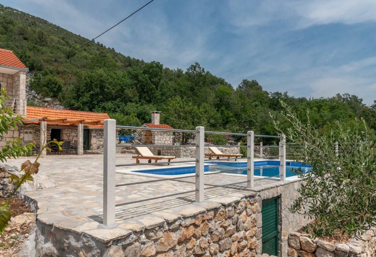 Villa Zuza Bristivica Екстериор снимка