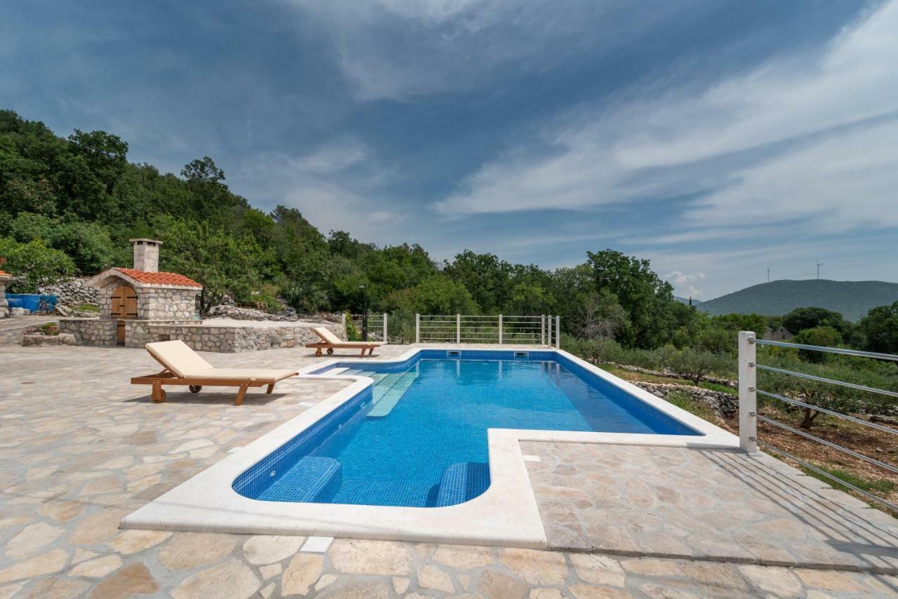 Villa Zuza Bristivica Екстериор снимка